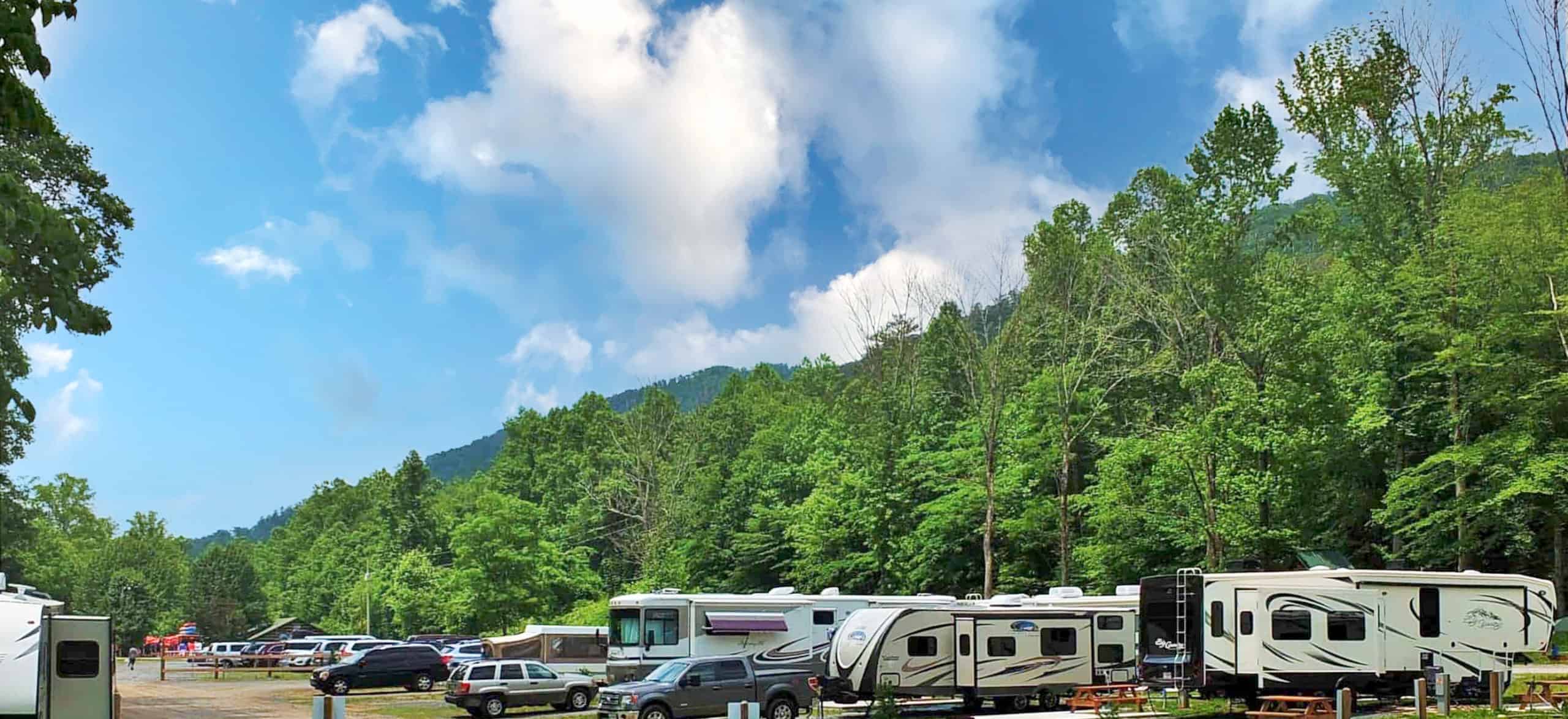 Camping in the Smoky Mountains Pigeon River Campground