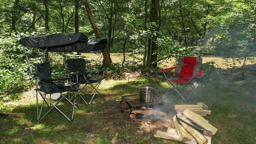 How to Tell an Awesome Campfire Story When You Stay at Our Smoky Mountain Campground