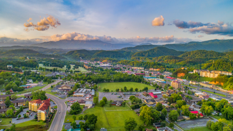 4 Fun Towns Within a Short Drive of Our Campground in the Smokies